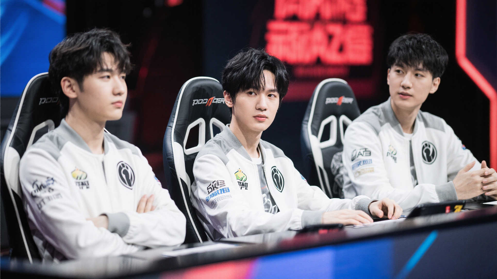 巴萨潜在离队球员名单曝光：特狮、法蒂领衔